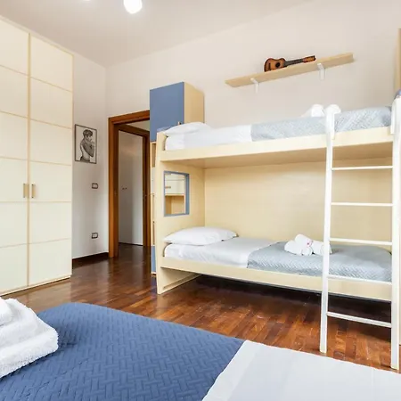 Apartment Panoramic Flat Between Materdei And Fontanelle Naples